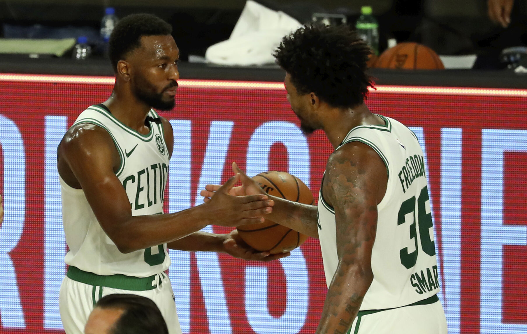 Celtics grind it out, take 3-0 series lead over underachieving Philly